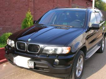 2003 BMW X5 Images