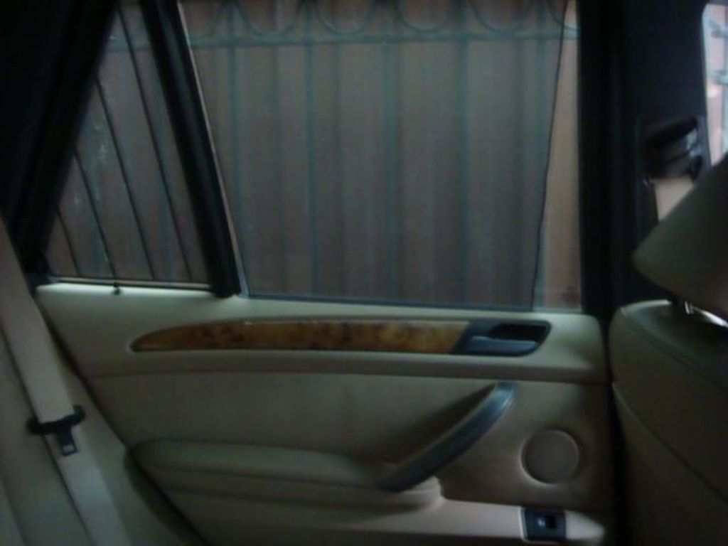 2004 BMW X5