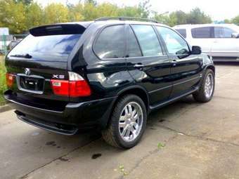 2004 BMW X5 Photos