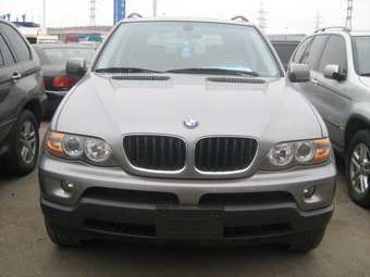 2004 BMW X5 Photos