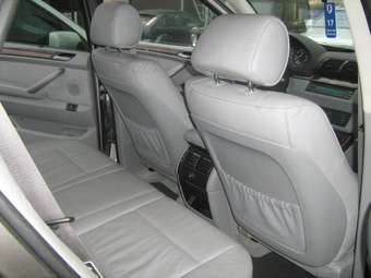 2004 BMW X5 Photos