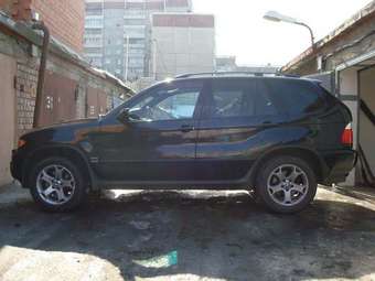 2004 BMW X5 Images