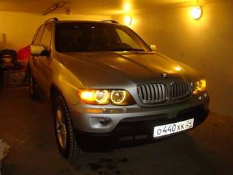 2004 BMW X5 Photos