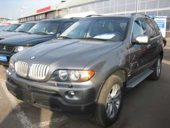 2004 BMW X5 Pictures