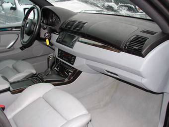 2004 BMW X5 Pics