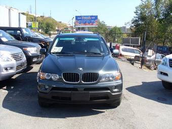 2004 BMW X5 Photos