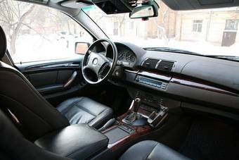 2004 BMW X5 Pictures