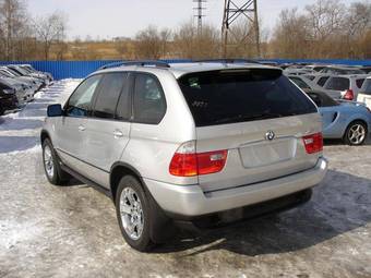 2004 BMW X5 Photos