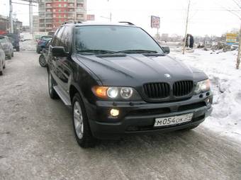 2004 BMW X5 Photos