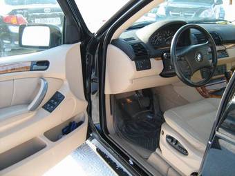 2004 BMW X5 Pictures