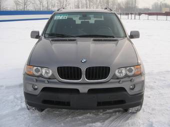 2004 BMW X5 Photos