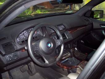 2004 BMW X5 Pictures