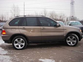 2004 BMW X5 Photos