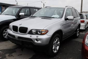 2004 BMW X5 Photos