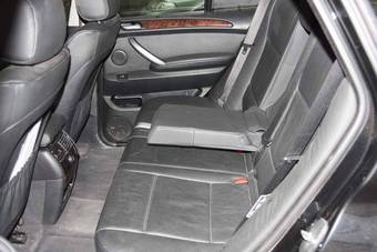 2004 BMW X5 Images