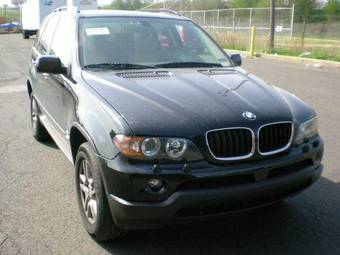2004 BMW X5 Photos