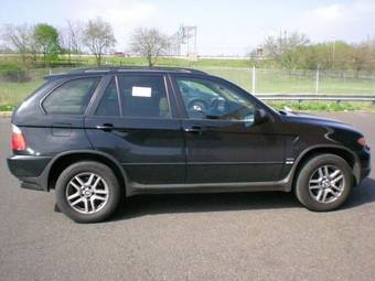 2004 BMW X5 Images