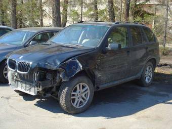 2004 BMW X5 Images