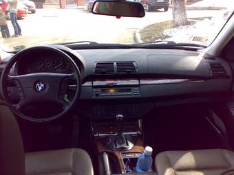 2004 BMW X5 Pictures