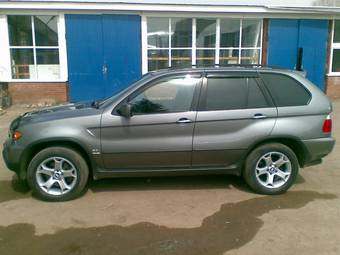 2004 BMW X5 Photos