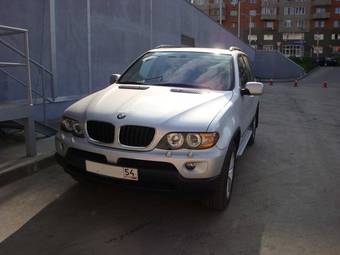 2004 BMW X5 Photos