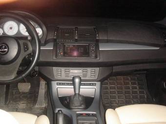 2004 BMW X5 Pictures