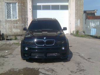 2004 BMW X5 Images