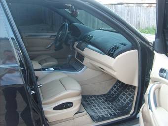 2004 BMW X5 Photos