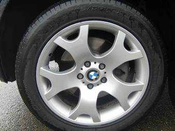 2004 BMW X5 Photos