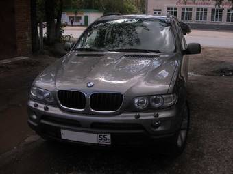 2004 BMW X5 Photos