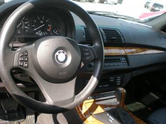 2004 BMW X5 Photos