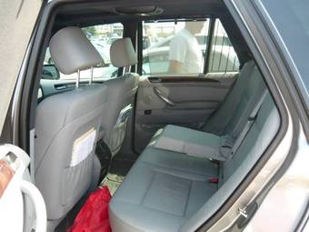 2004 BMW X5 Photos