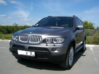 2004 BMW X5 Photos