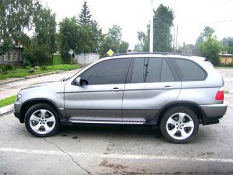 2004 BMW X5 Photos