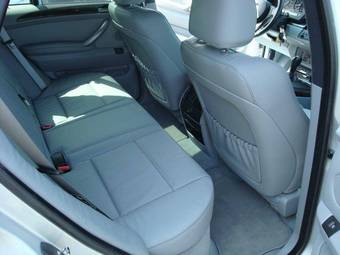 2004 BMW X5 Pictures