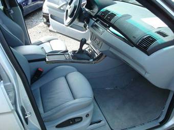 2004 BMW X5 Pictures