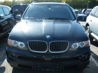 2004 BMW X5 Photos