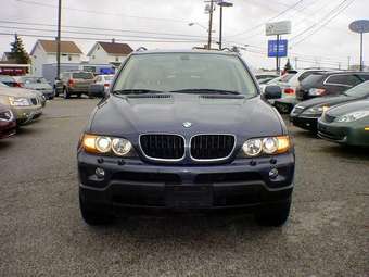 2005 BMW X5 Photos
