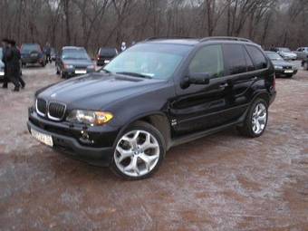 2005 BMW X5 Images