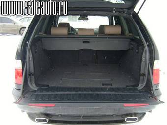 2005 BMW X5 Images