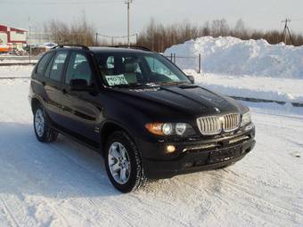 2005 BMW X5 Images