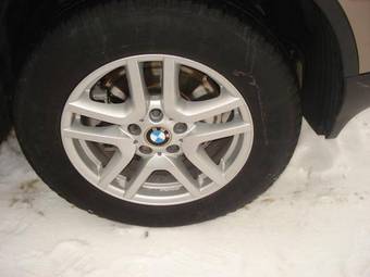 2005 BMW X5 Images