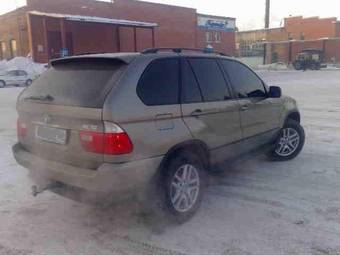 2005 BMW X5 Images