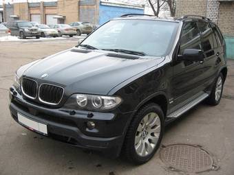 2005 BMW X5 Images
