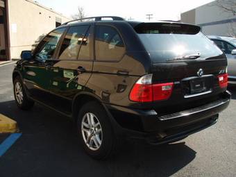 2005 BMW X5 Images
