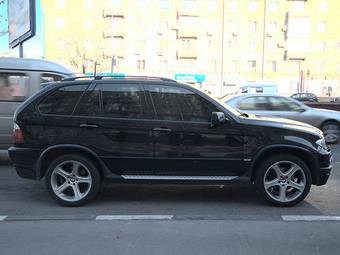 2005 BMW X5 Wallpapers