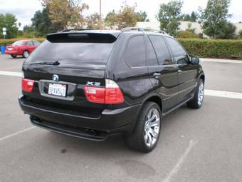 2005 BMW X5 Wallpapers