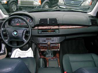 2005 BMW X5 Photos