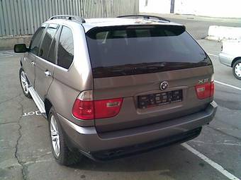 2005 BMW X5 Images