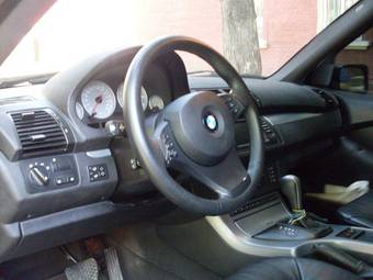 2005 BMW X5 Pictures